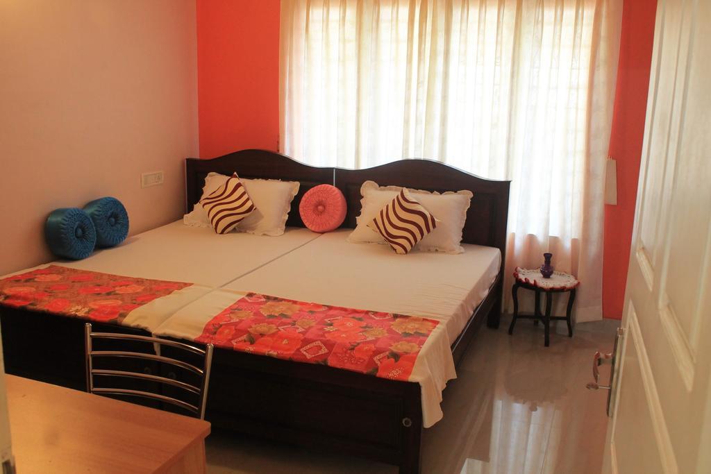 Oshin Home Stay Kochi Buitenkant foto